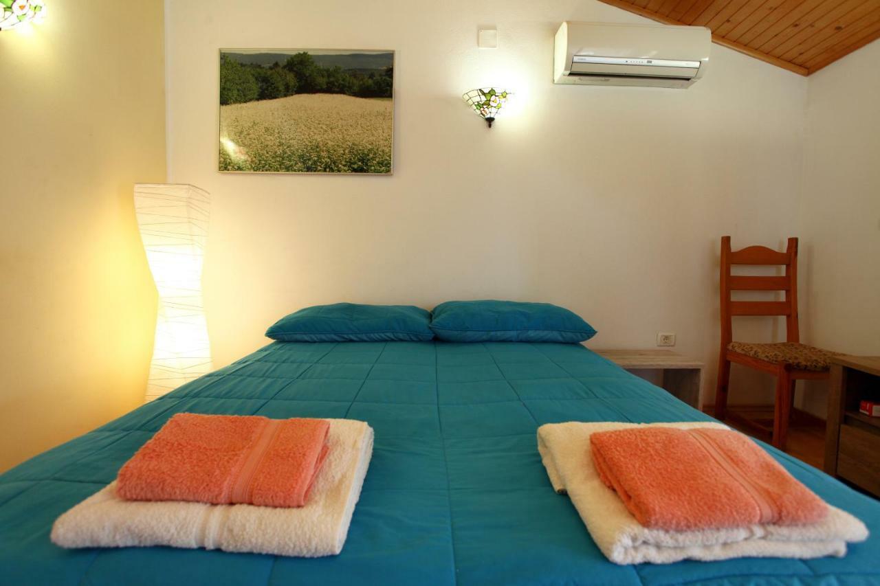 Apartment Svobode Izola Bagian luar foto